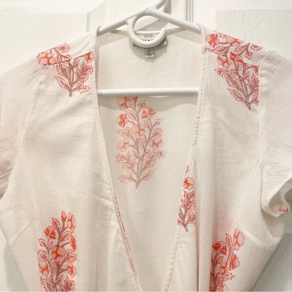 Lucky Brand Floral Wrap Top - Picture 3 of 14